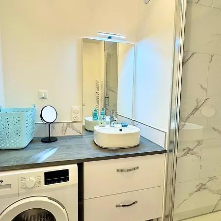 公寓 Cathedrale En Scene - Design & Lumineux - Gare 阿棉