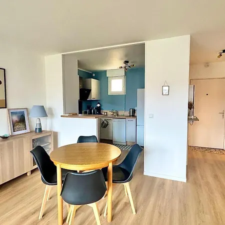 Cathedrale En Scene - Design & Lumineux - Gare